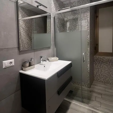 Domus Re Ferdinando Naples